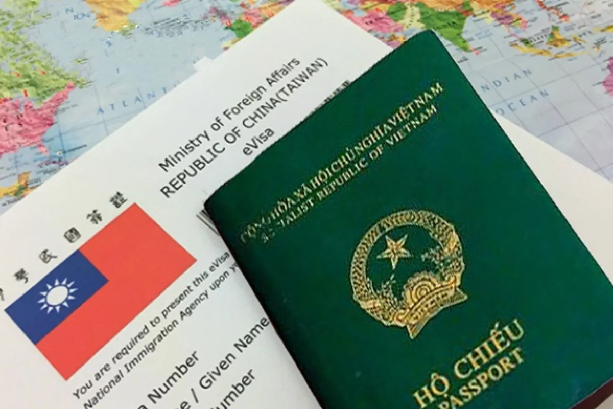 Visa du học Đài Loan là điều kiện tiên quyết để bạn được phép nhập cảnh ở lại Đài Loan với thời gian lâu hơn để học tập và được nhà trường của Đài Loan công nhận là sinh viên chính thức.