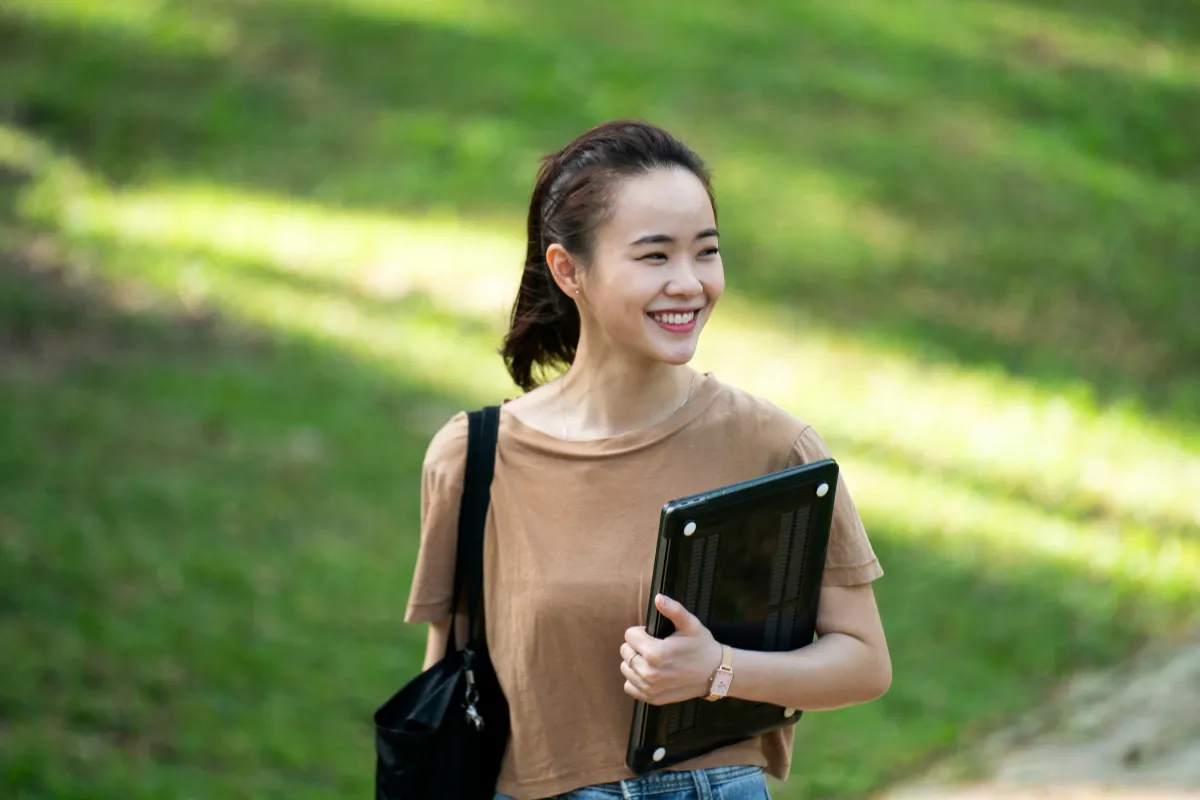 Trung thực và tuân thủ các quy định y tế là vô cùng quan trọng