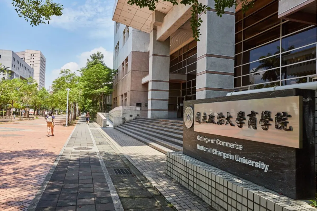Giới thiệu Đại học Quốc lập Chính trị Đài Loan
