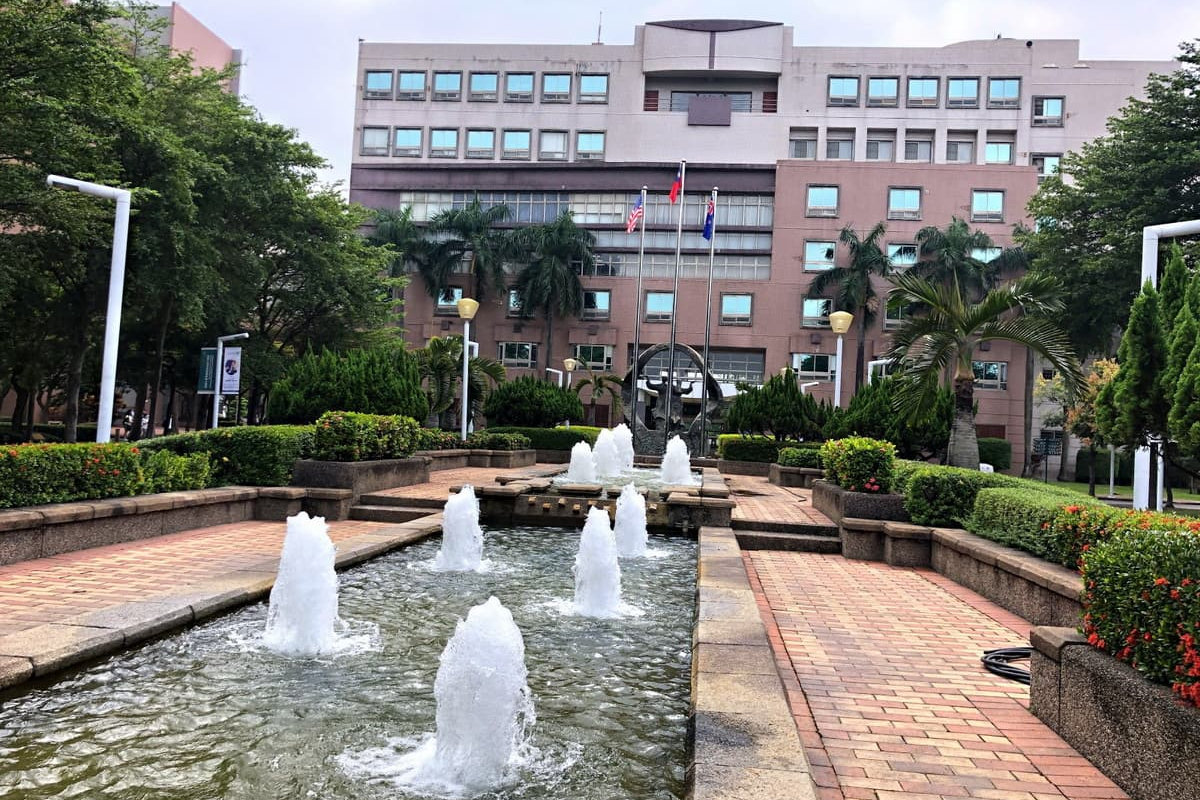 Điều kiện đầu vào các hệ và kỳ nhập học