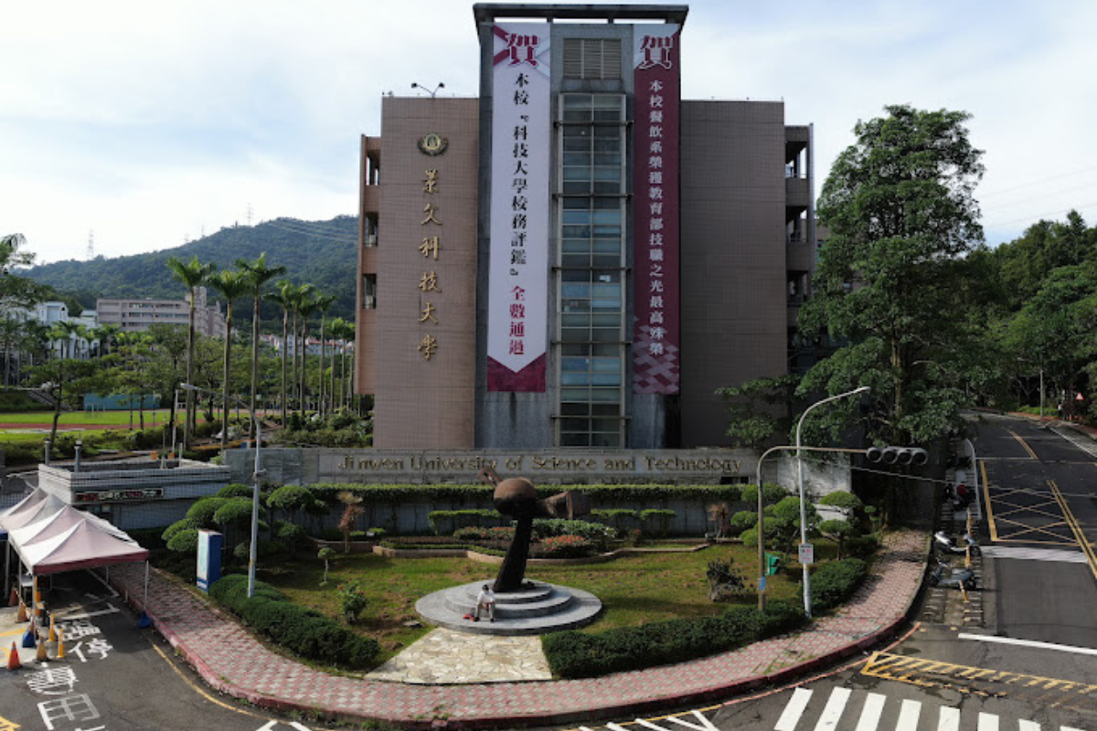Thông tin tuyển sinh Đại học Dịch vụ & Lữ hành Quốc lập Cao Hùng kỳ thu 2024.