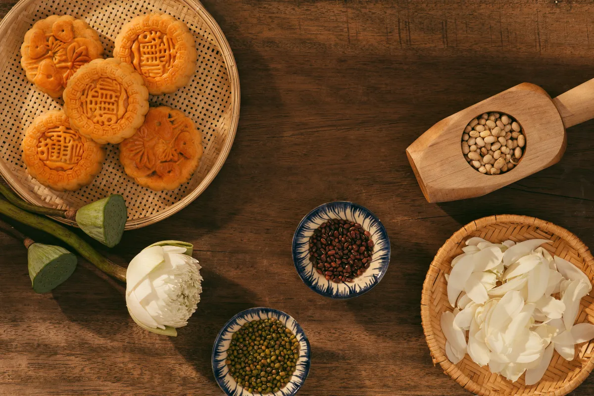 Thưởng thức bánh Trung Thu_9