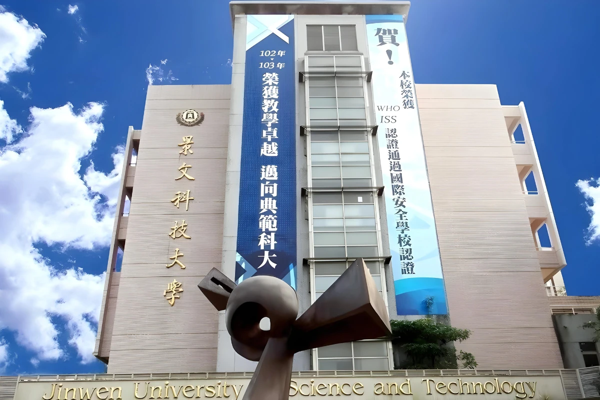 Tổng quan về hệ chuyên ban quốc tế Đại học Cảnh Văn kỳ xuân