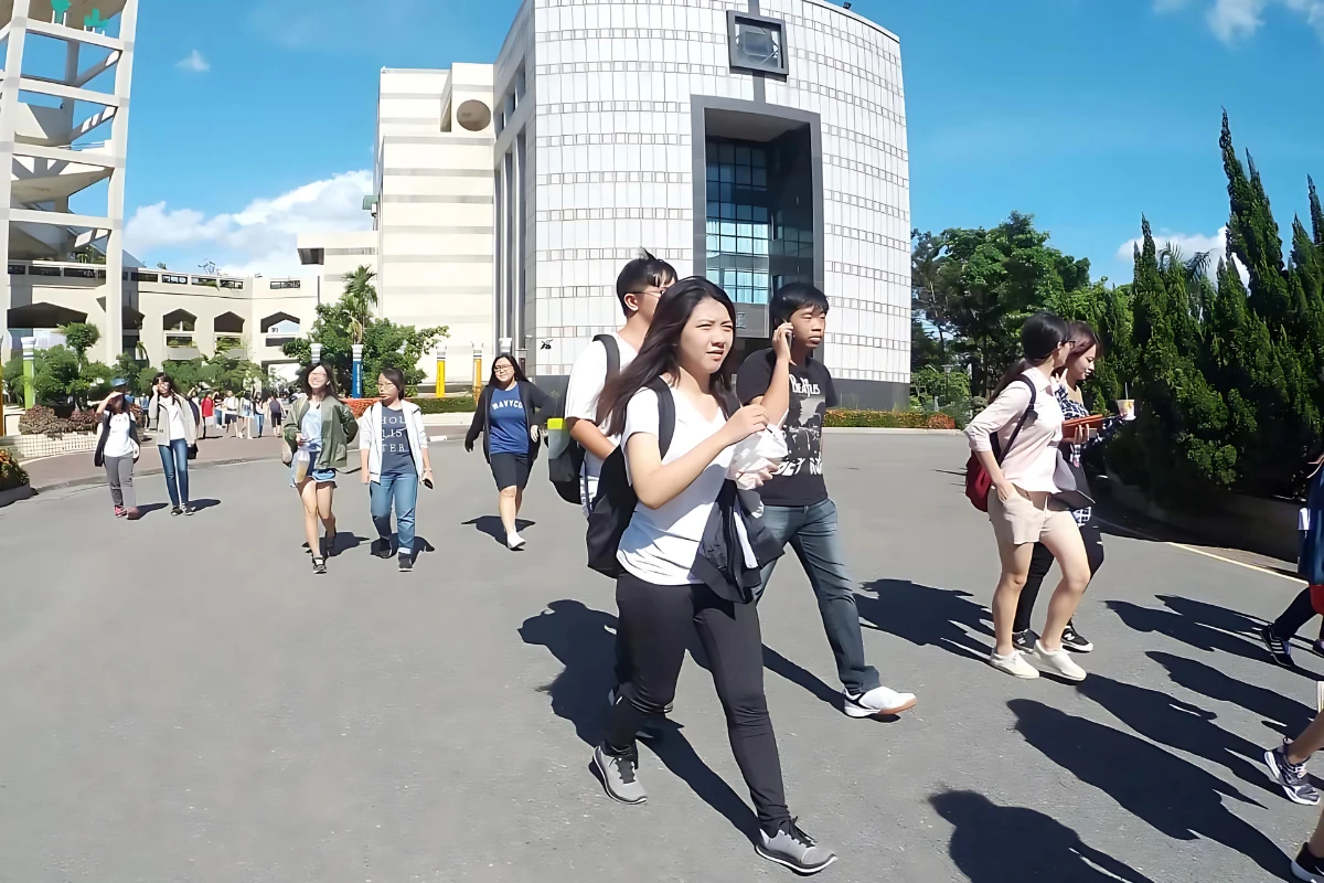 Giới thiệu hệ 1 + 4 Đại học Khai Nam kỳ xuân 2024