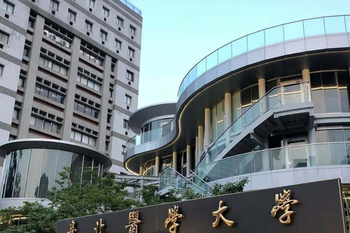Tuyển sinh Đại học Y khoa Đài Bắc kỳ thu 2024