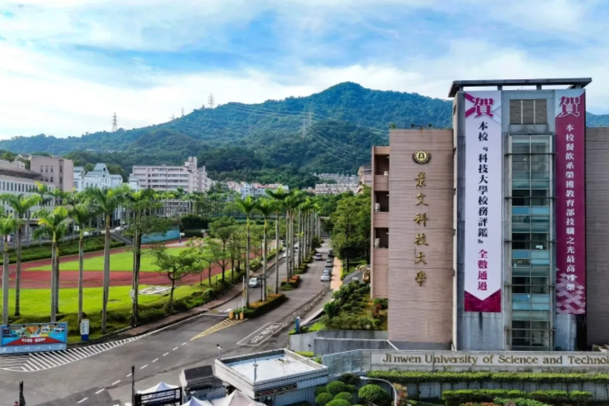 JINWEN UNIVERSITY OF SCIENCE AND TECHNOLOGY – JUST