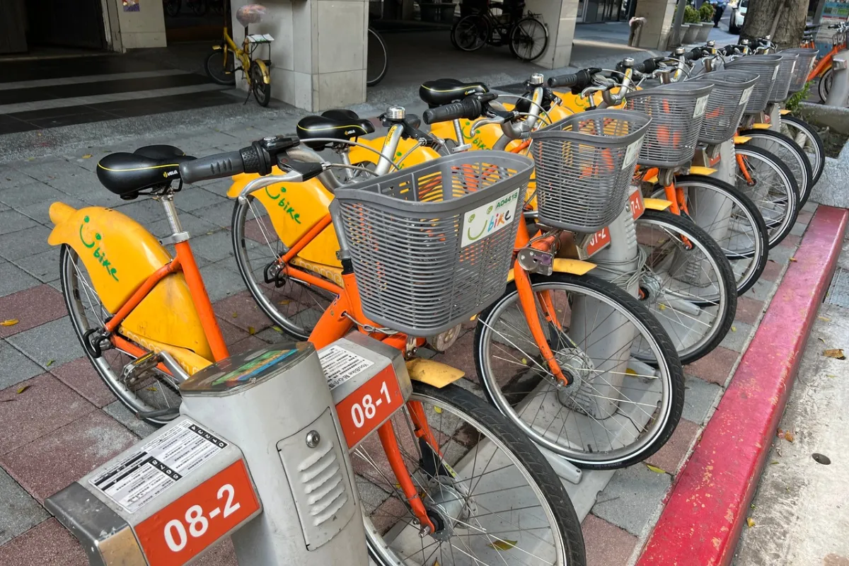 Bước vào thế giới mới với Youbike - Dịch vụ thuê xe đạp tiện lợi tại Đài Loan.