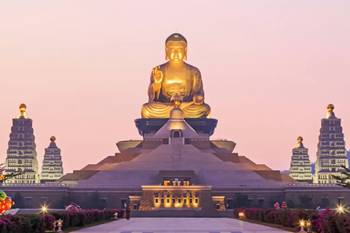 Chùa Phật Quang Sơn: Trung tâm Phật Giáo của Đài Loan