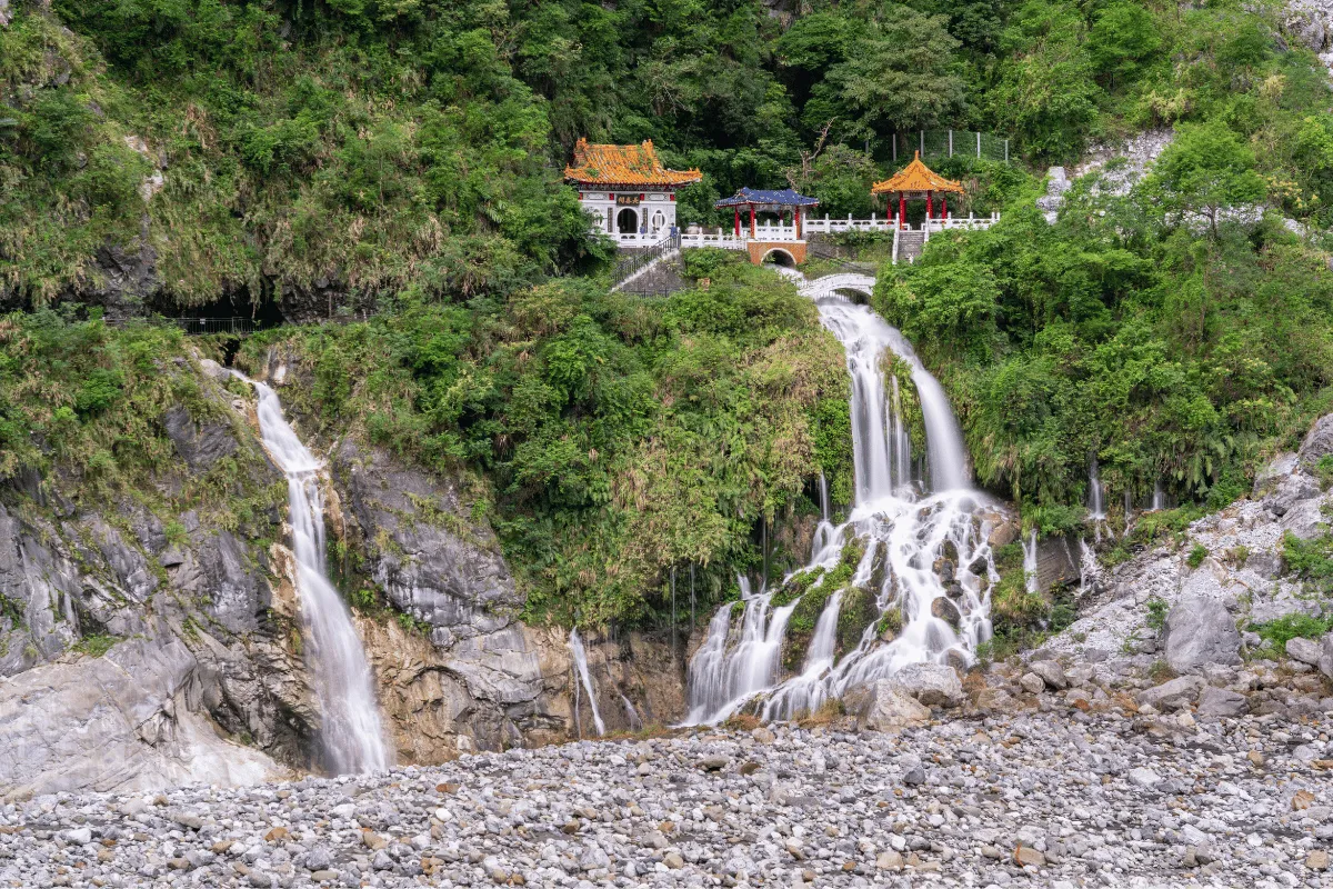 Hoạt động trải nghiệm thích thú ở công viên quốc gia Taroko