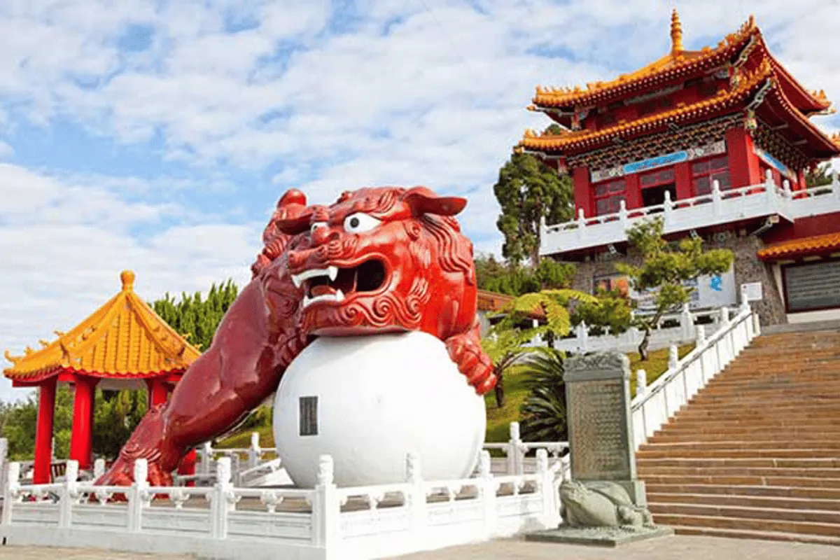 Vài nét thông tin về Văn Võ Miếu Đài Loan