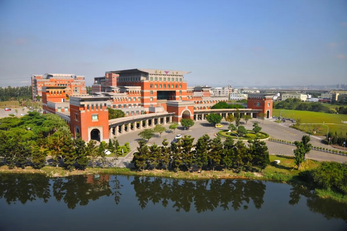 Giới thiệu Đại học Khai Nam