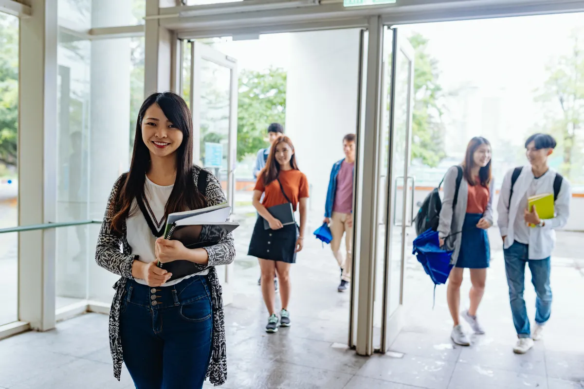 Lợi ích của hệ 1+4 du học Đài Loan_22