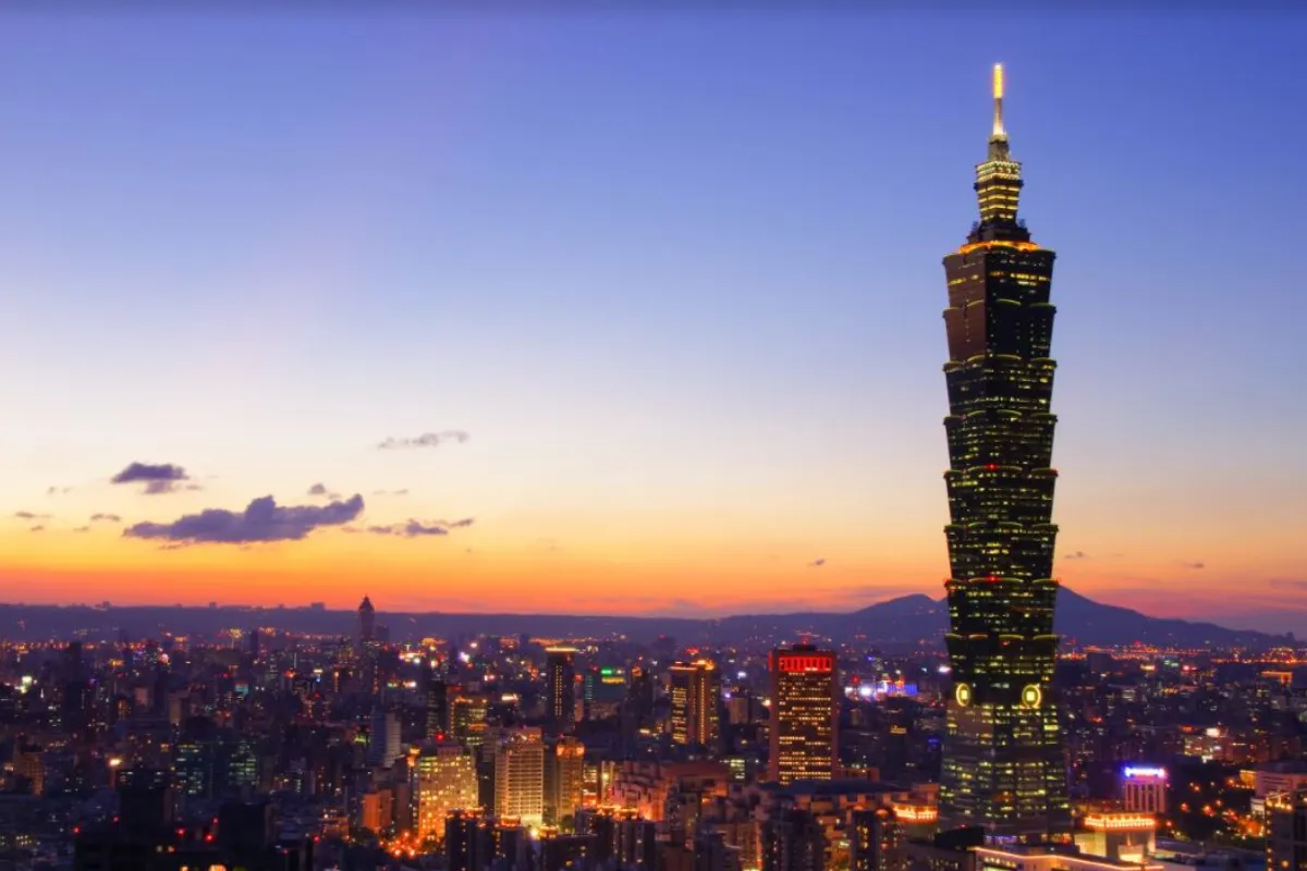 Đài Bắc (Taipei): Là thủ đô và trung tâm chính trị, kinh tế, văn hóa của Đài Loan