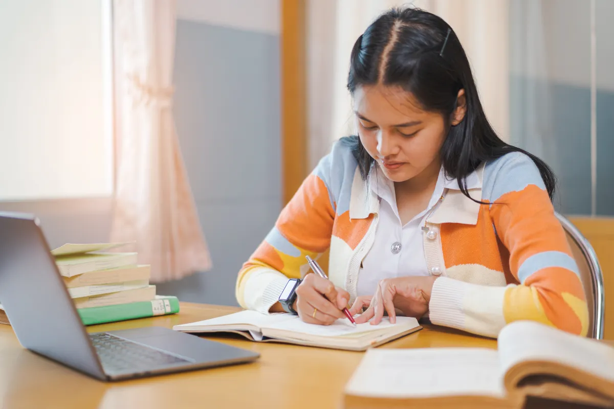 Lựa chọn học tiếng Trung tại nhà hay học tại trung tâm