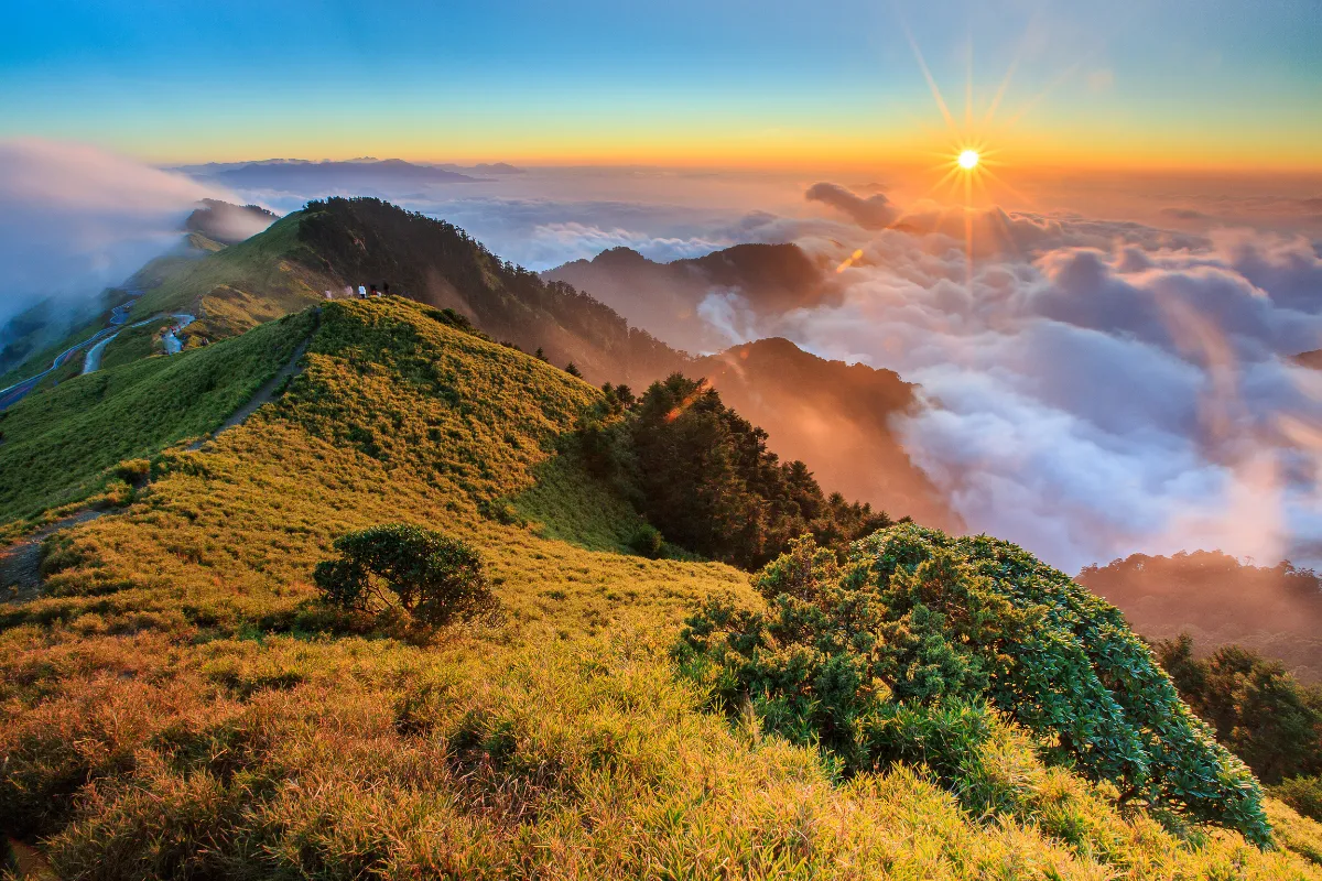 Ngọn núi Hehuanshan Đài Loan: Tuyệt tác của thiên nhiên