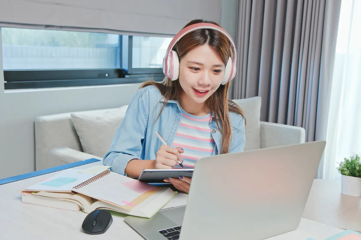 Từ điển tiếng trung phồn thể: 5 website yêu thích nhất 2024