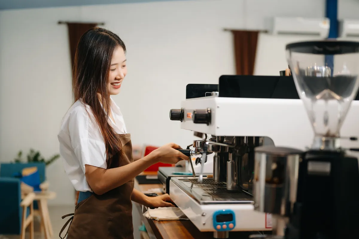 Có nên làm thêm tại quán cà phê khi đi du học Đài Loan?