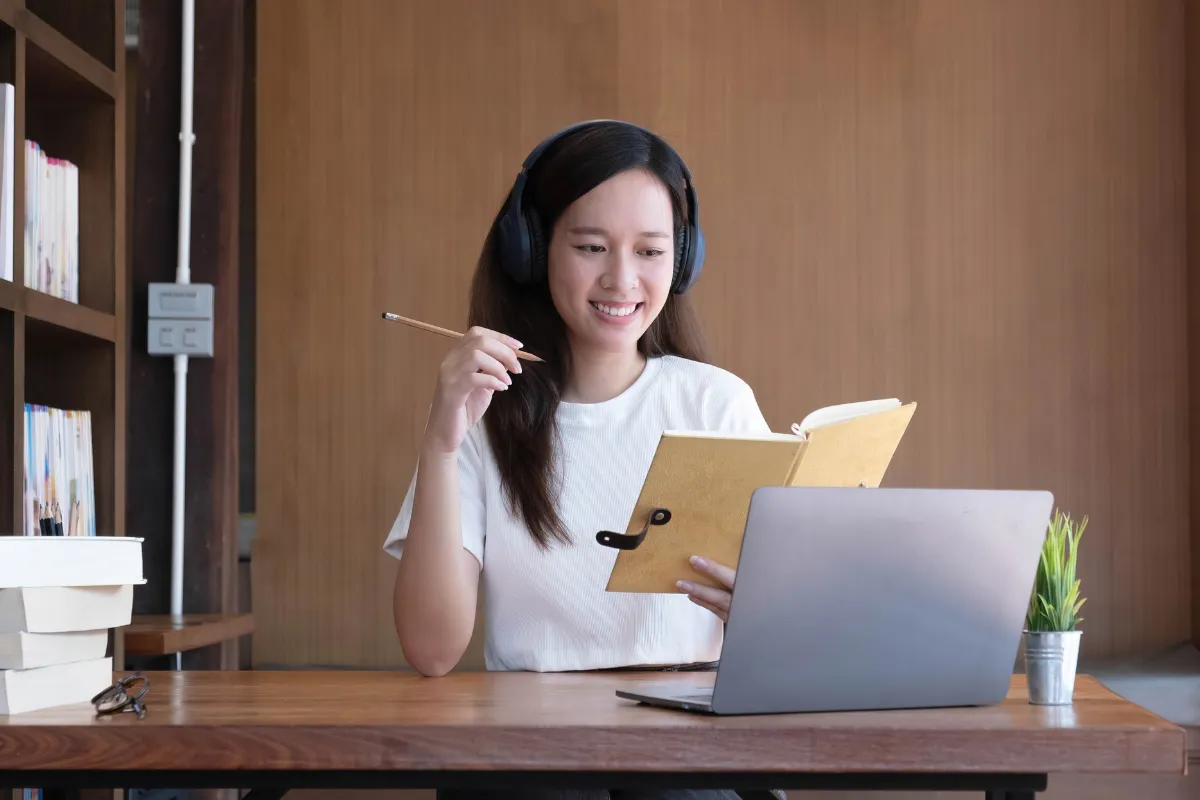 Top 5 việc làm thêm thu nhập cao cho du học sinh Đài Loan
