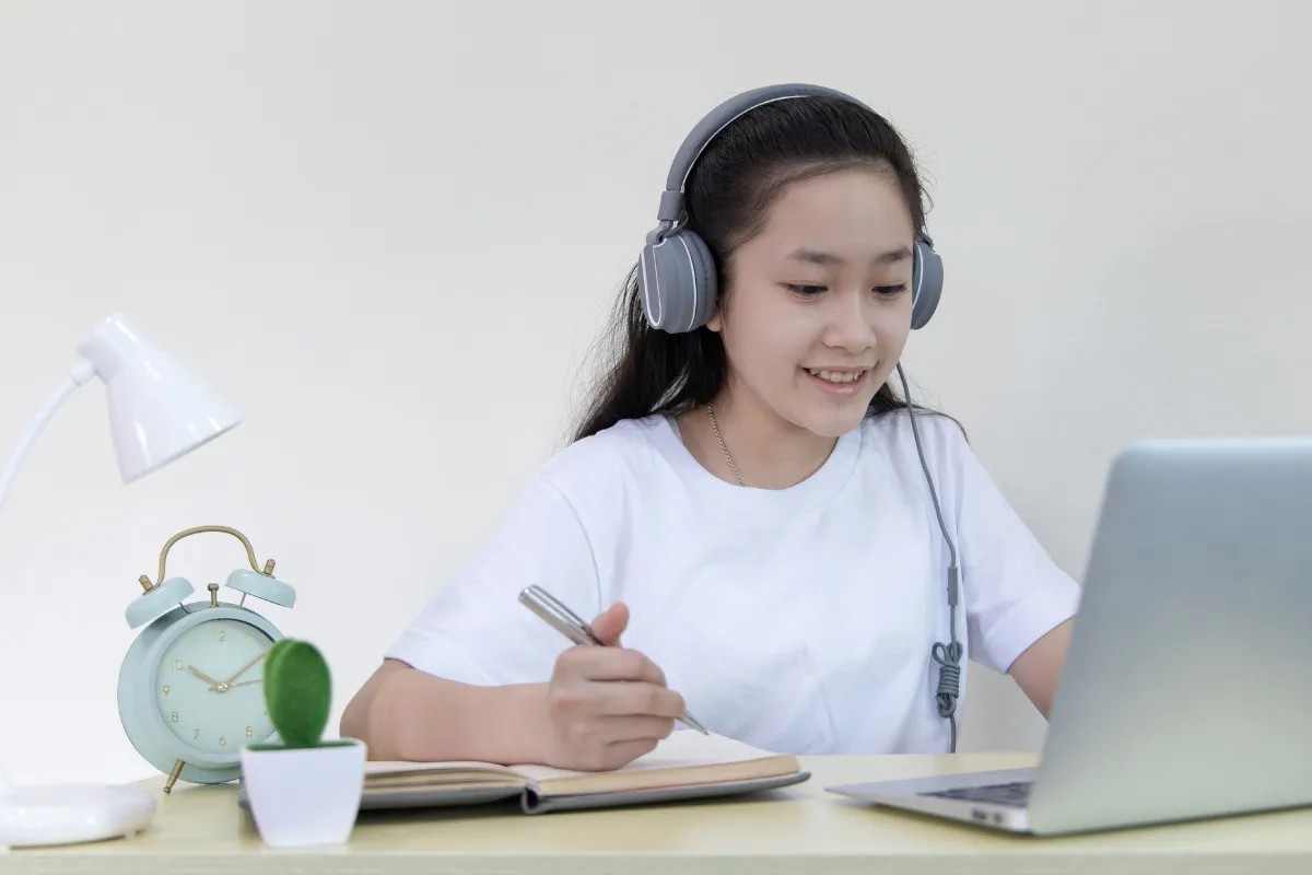 Top 10 việc làm thêm thu nhập cao tại Đài Loan (Phần 1)