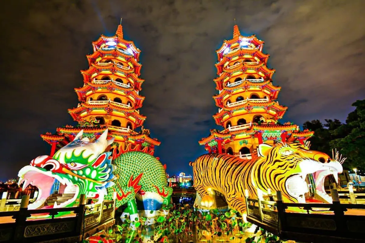 Trải nghiệm Tháp Long Hổ tại Đài Loan