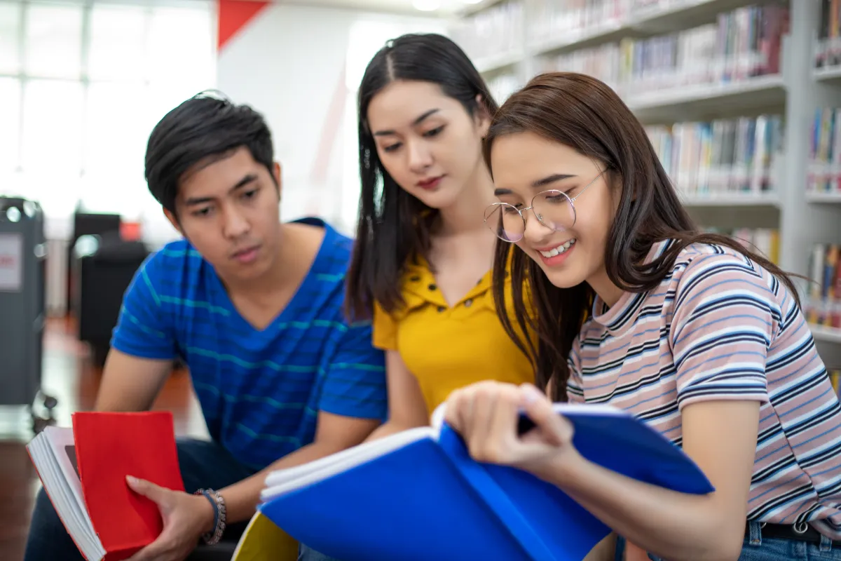 Cẩn thận những "bẫy" làm thêm khi đi du học Đài Loan