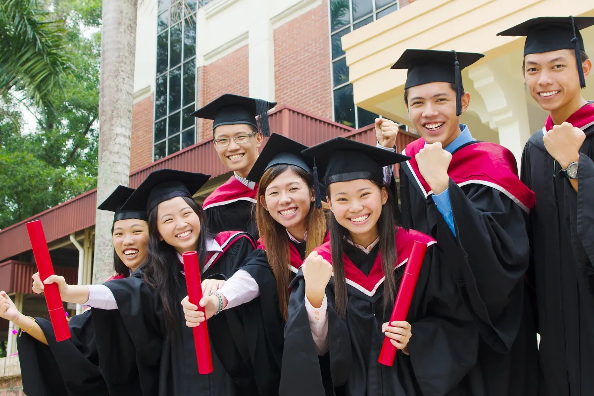 Sau khi tốt nghiệp Đài Loan nên làm gì?
