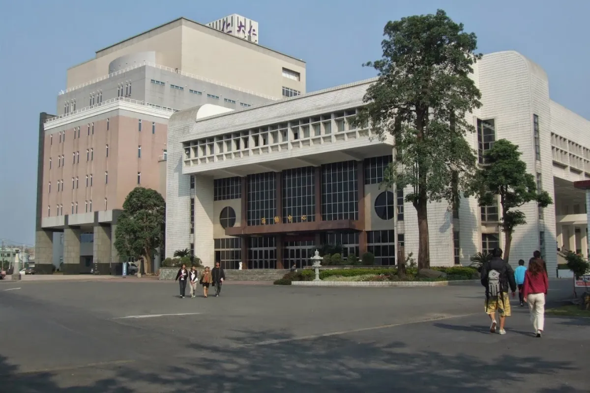 Tuyển sinh Đại học Đại Nhân kỳ thu 2024