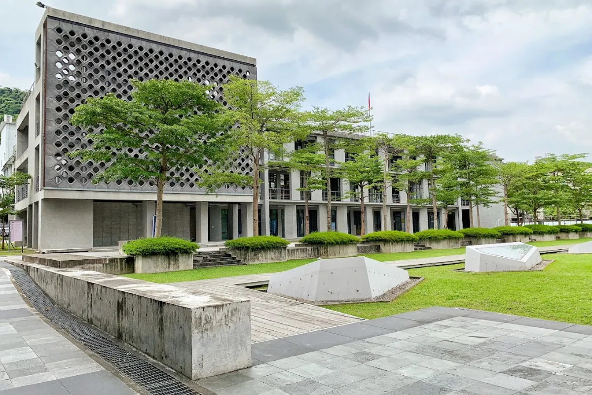 Tuyển sinh Đại học Thực Tiễn kỳ thu 2024