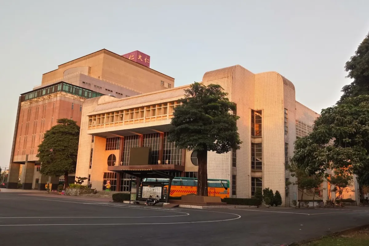 Tuyển sinh hệ vừa học vừa làm Đại học Đại Nhân kỳ thu 2024