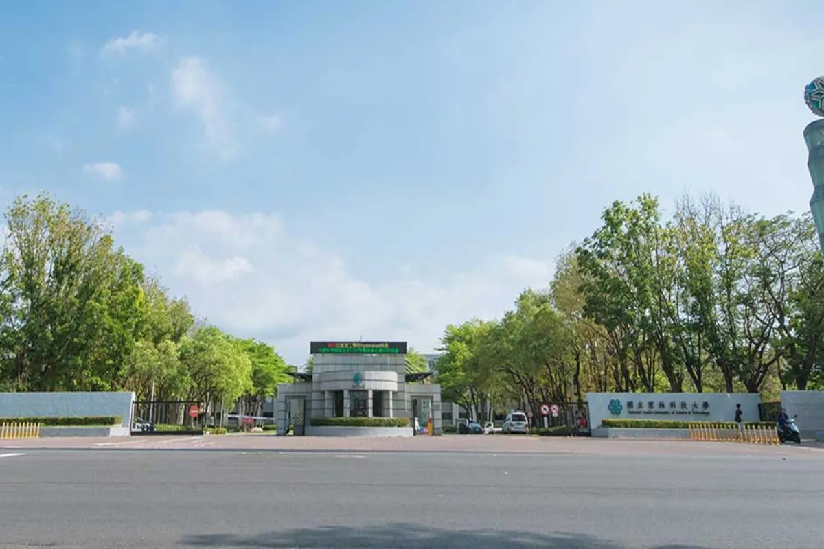 Giới thiệu Đại học Khoa học Kỹ thuật Vân Lâm