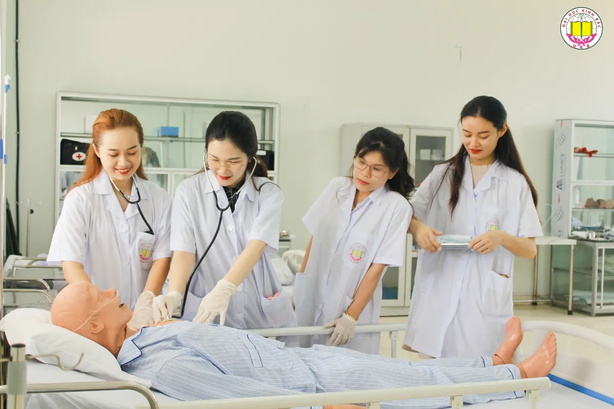 Giới thiệu tổng quan về ngành Y học