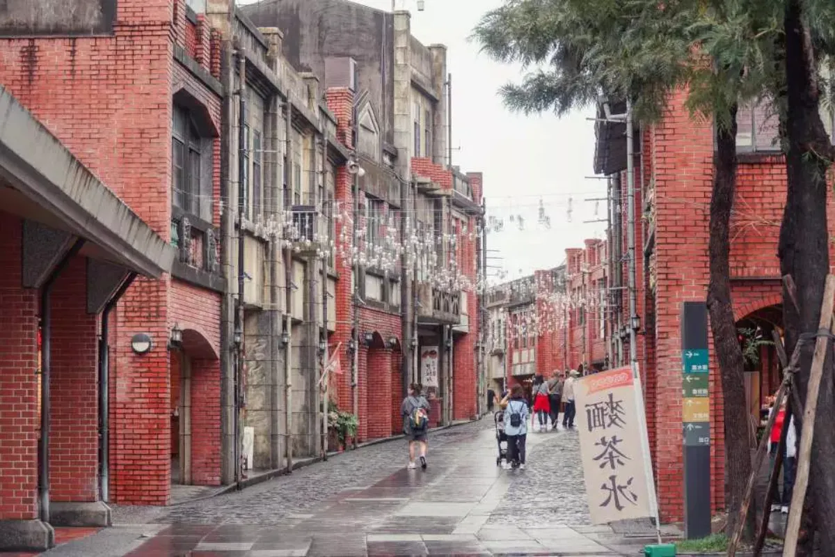 Hành trình trải nghiệm suối nước nóng Jiaoxi