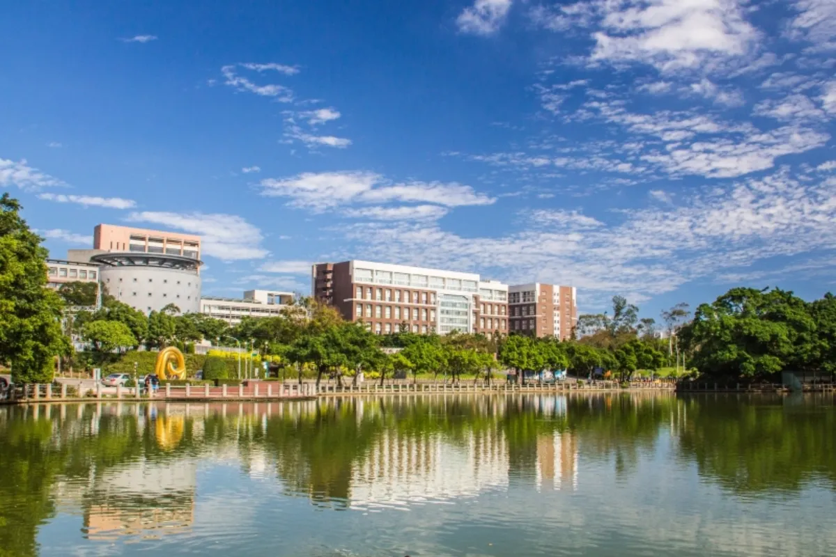 Đại học Chang Gung: Liên kết chặt chẽ với bệnh viện, cơ hội thực tập y khoa