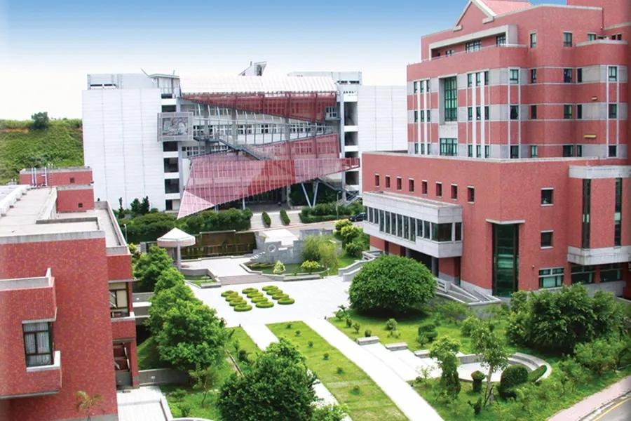 Đại học Minh Truyền (MCU) được biết đến với hệ thống cơ sở vật chất hiện đại