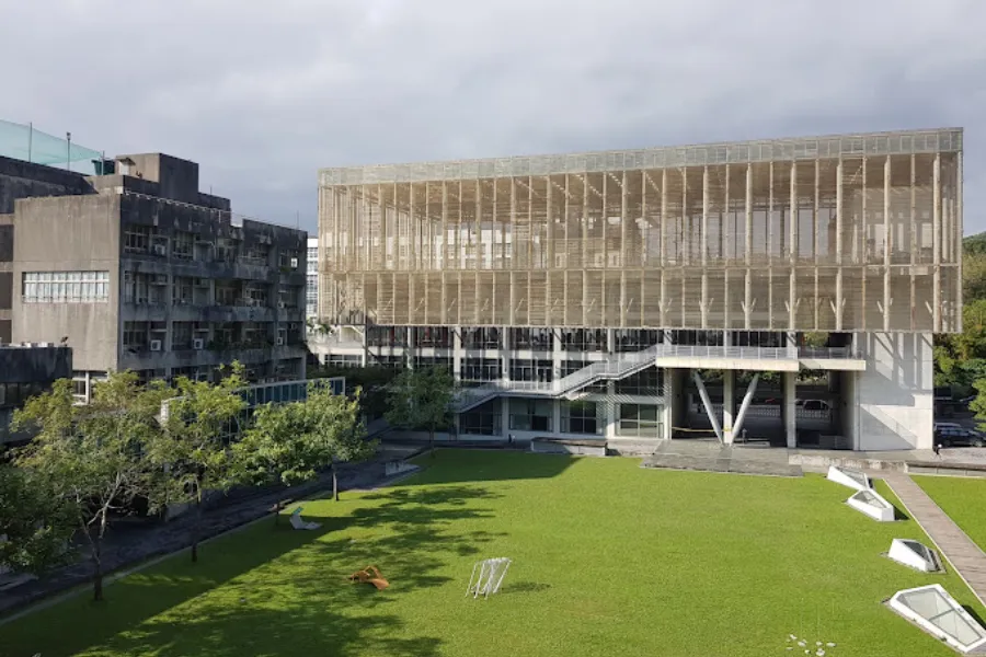 Giới thiệu về Đại học Thực Tiễn