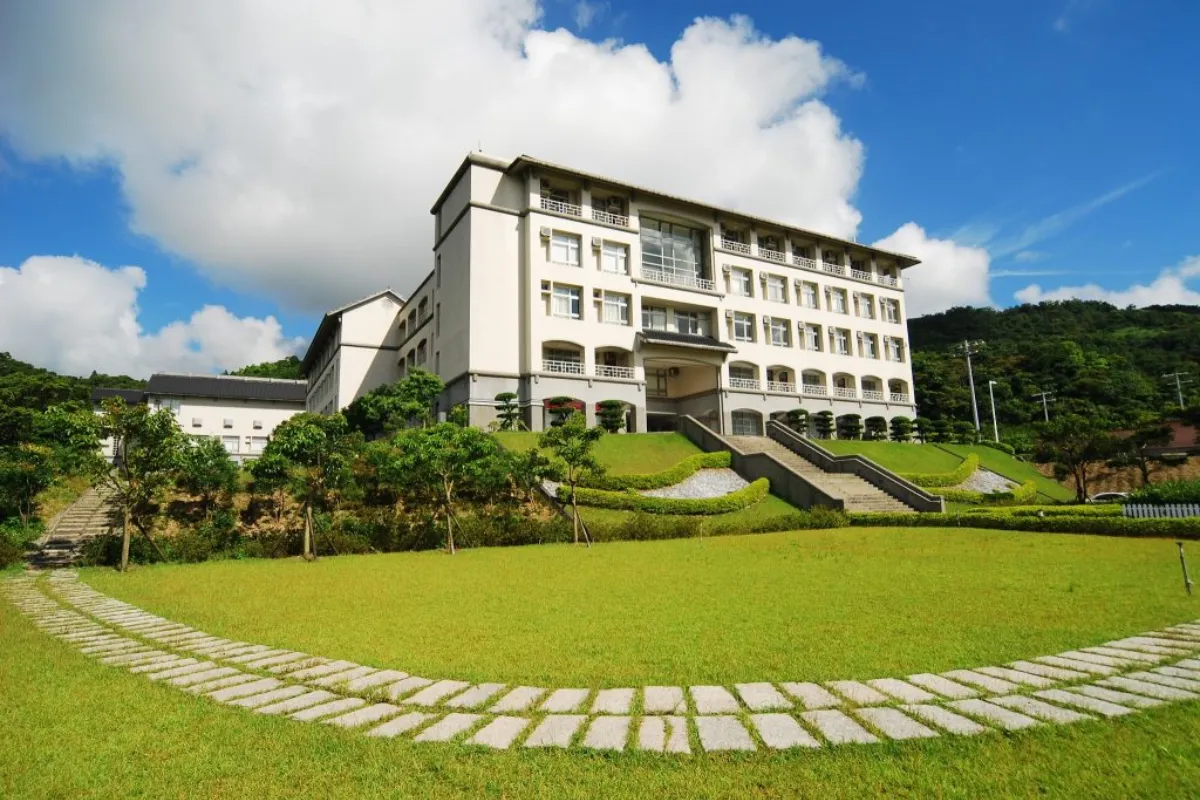 Hệ 1 + 4 Đại học Phật Quang: Thông tin tuyển sinh kỳ xuân 2025