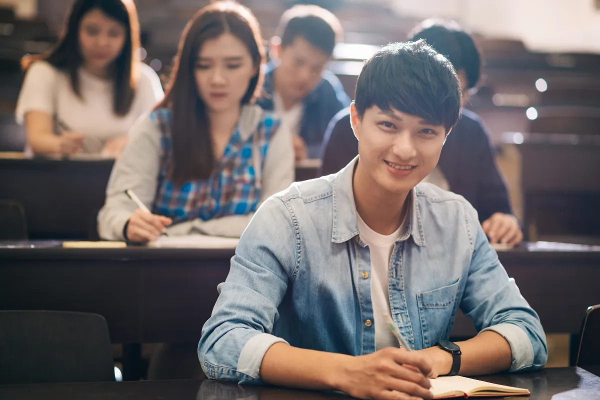 Hệ Đại Học Vừa Học Vừa Làm (Du Học Chính Sách Tân Hướng Nam)
