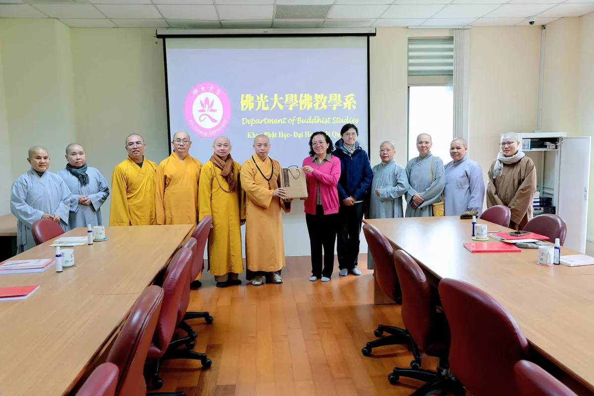 Học bổng hệ 1 + 4 Đại học Phật Quang kỳ xuân 2025