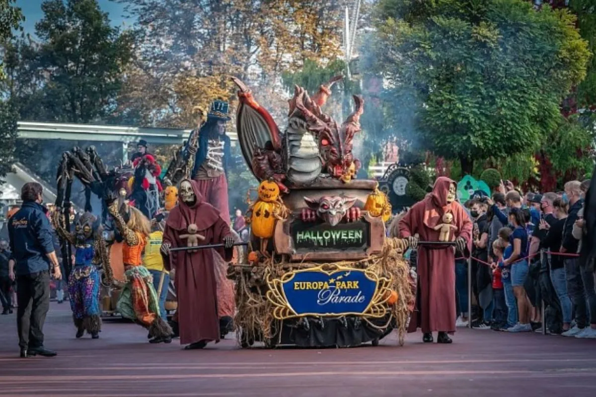 Lễ hội Halloween của các quốc gia trên thế giới diễn ra như thế nào?
