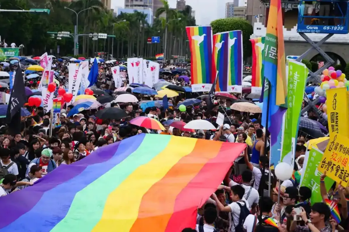 Vì sao LGBT Pride Đài Loan diễn ra vào tháng 10 hằng năm?